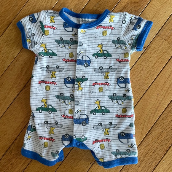 CJP BABY Romper One Piece Snap Short Sleeve Shorts Infant Baby Size 0-3m - Picture 1 of 6